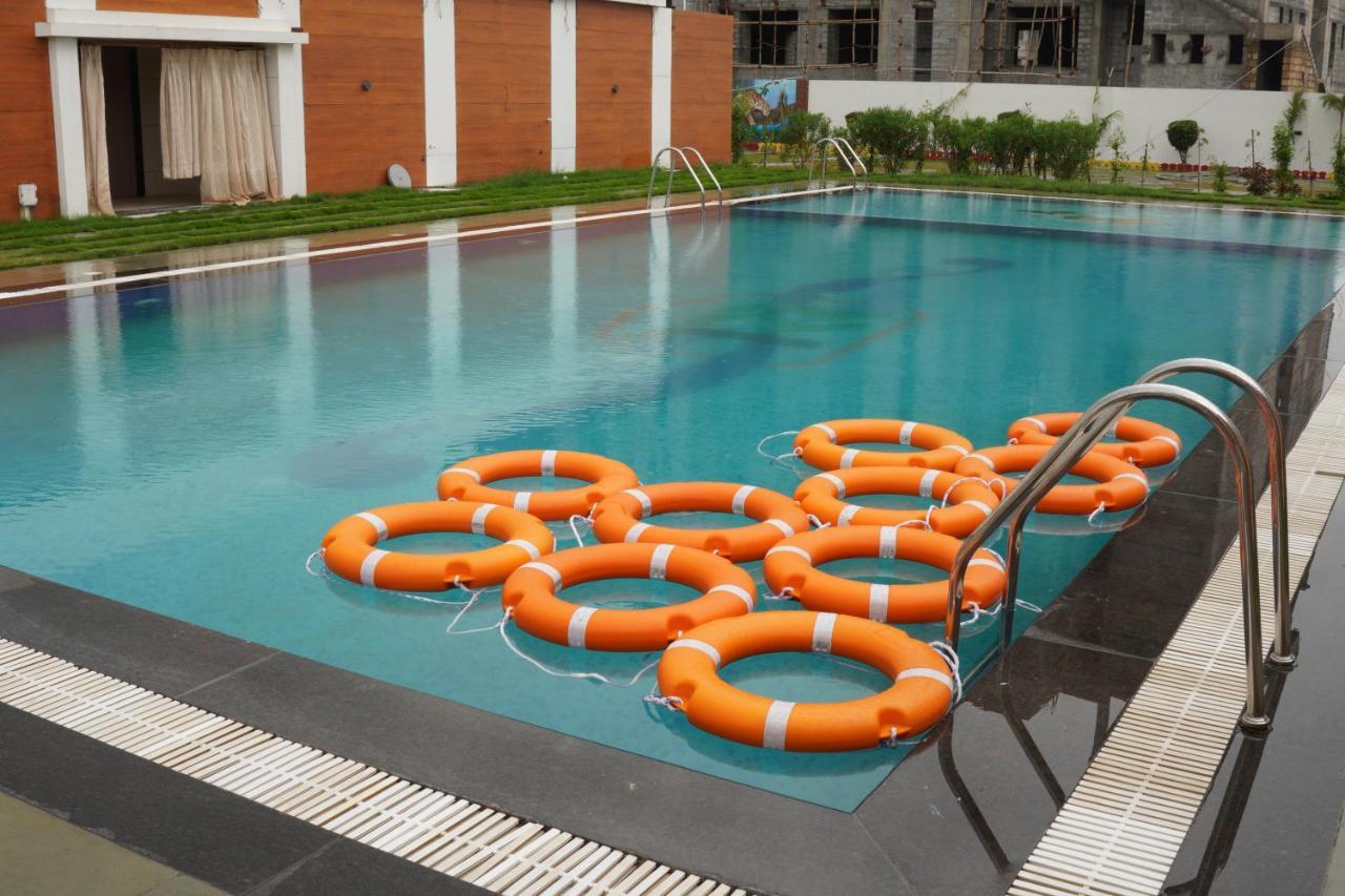 รีเจนตา เซ็นทรัล สมนาถ Hotel โสมนัส ภายนอก รูปภาพ