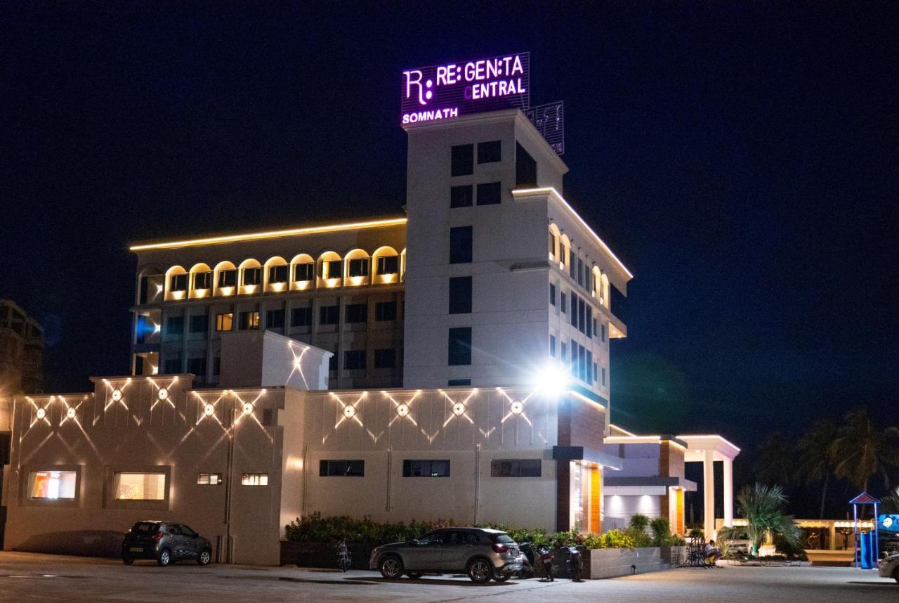 รีเจนตา เซ็นทรัล สมนาถ Hotel โสมนัส ภายนอก รูปภาพ