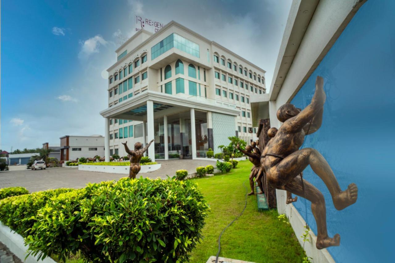 รีเจนตา เซ็นทรัล สมนาถ Hotel โสมนัส ภายนอก รูปภาพ