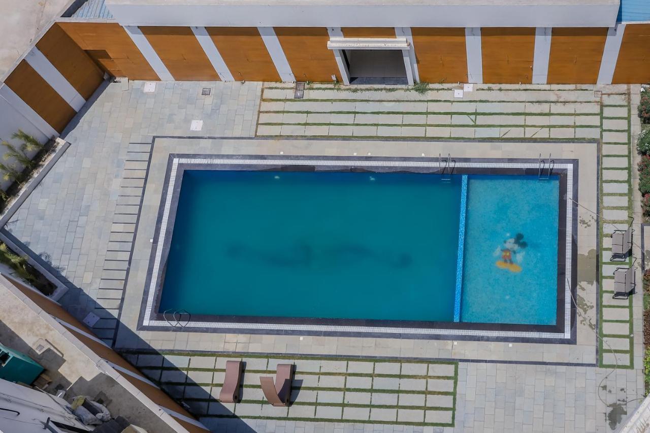 รีเจนตา เซ็นทรัล สมนาถ Hotel โสมนัส ภายนอก รูปภาพ