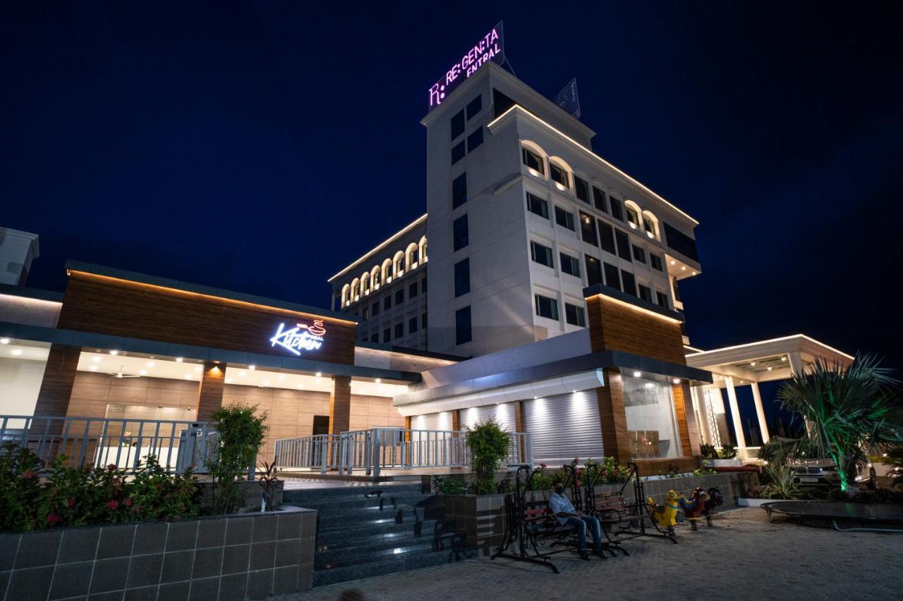 รีเจนตา เซ็นทรัล สมนาถ Hotel โสมนัส ภายนอก รูปภาพ