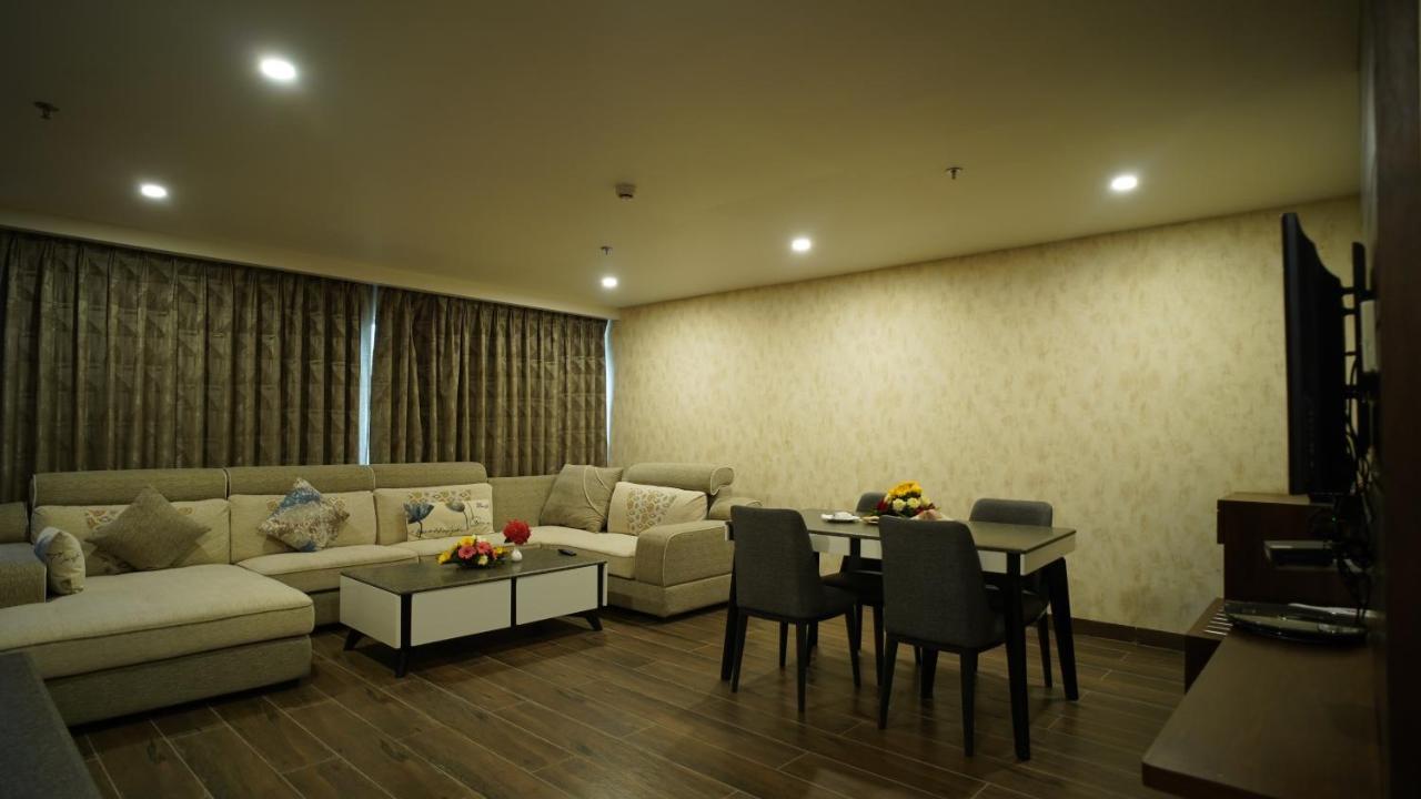 รีเจนตา เซ็นทรัล สมนาถ Hotel โสมนัส ภายนอก รูปภาพ