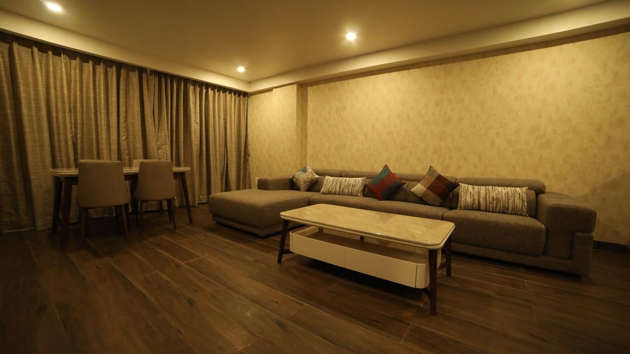 รีเจนตา เซ็นทรัล สมนาถ Hotel โสมนัส ภายนอก รูปภาพ